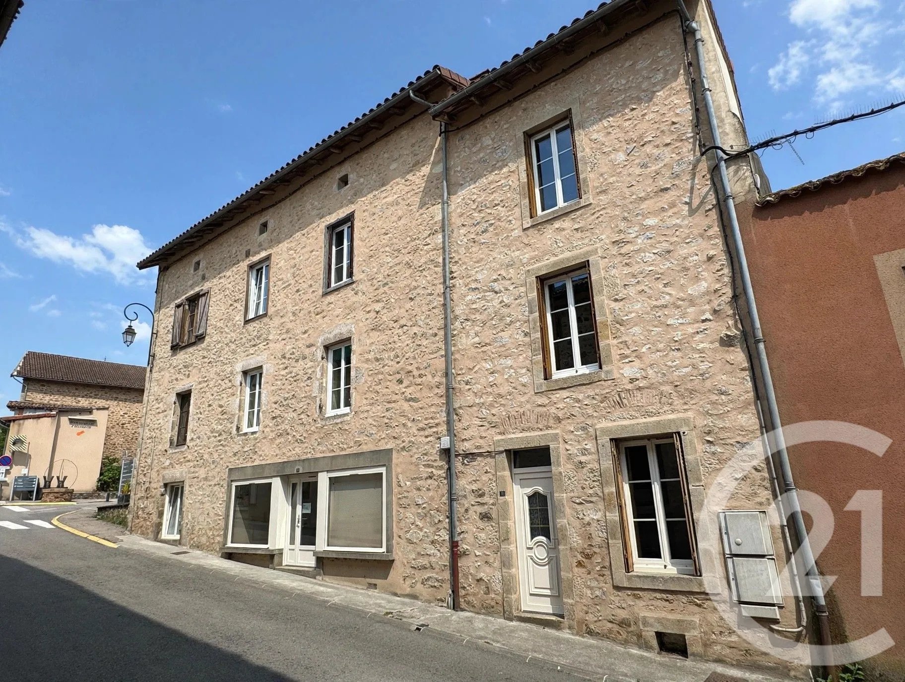 Maison à vendre, 181m², Saint-Laurent-sur-Gorre