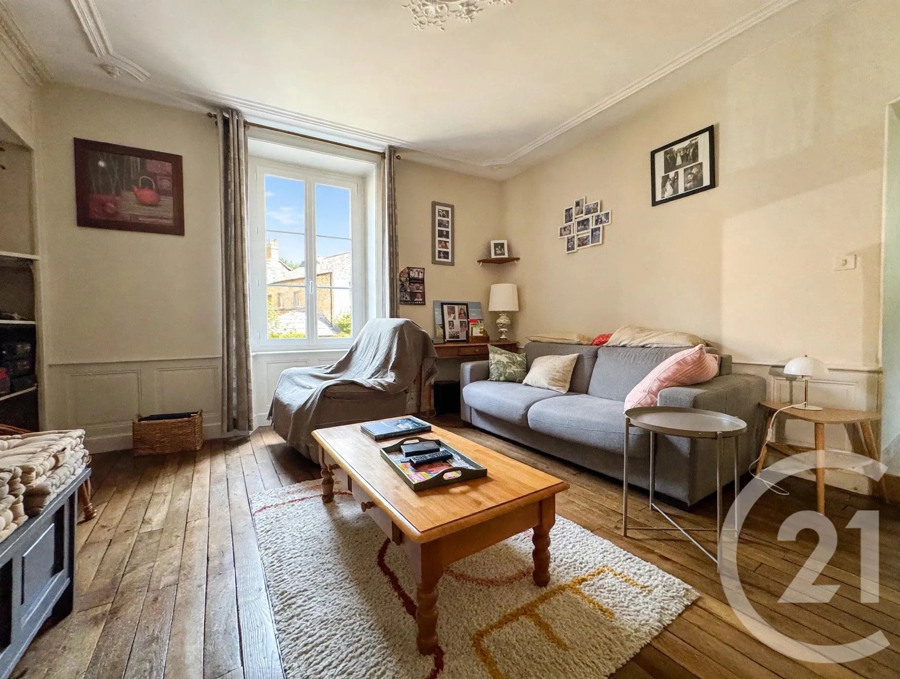 Maison à vendre, 181m², Saint-Laurent-sur-Gorre