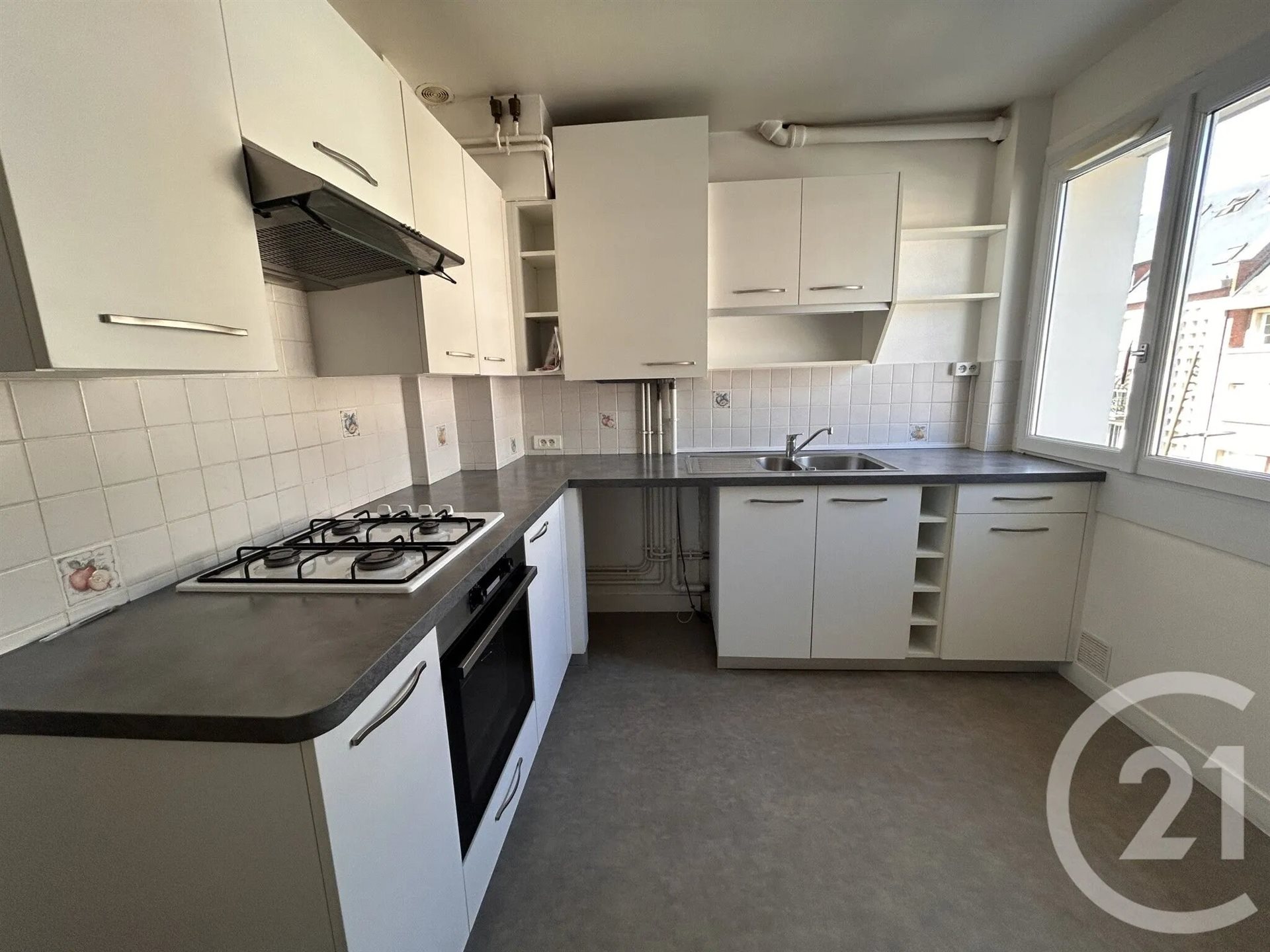 Appartement à louer, 94m², Lisieux