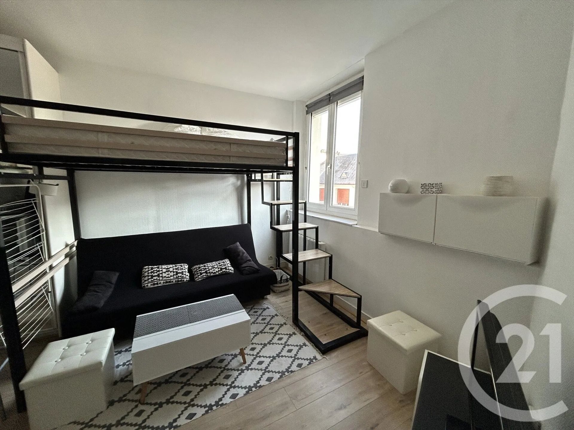 Appartement à louer, 23m², Lisieux
