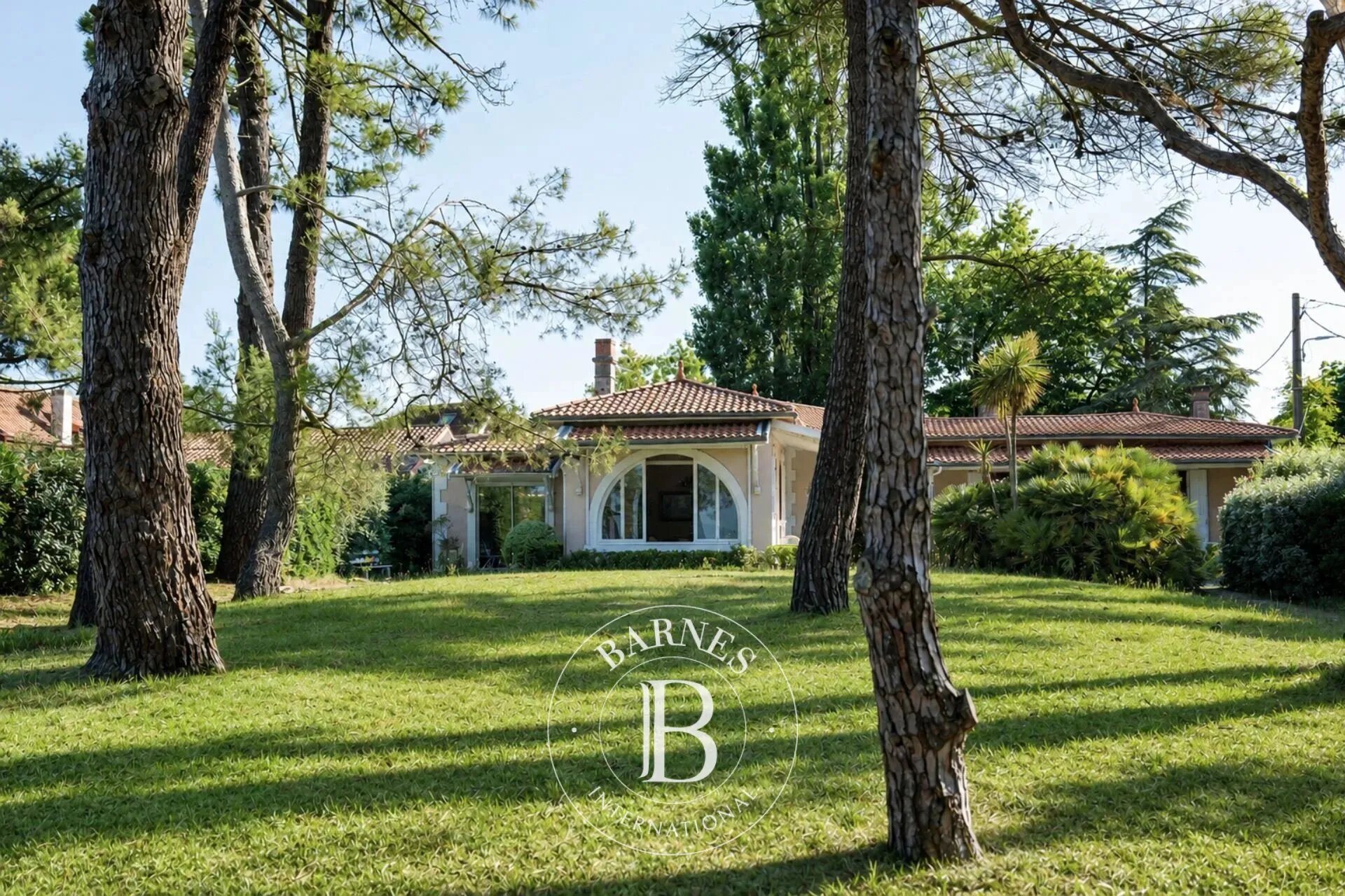 Maison à vendre, 220m², Andernos-les-Bains