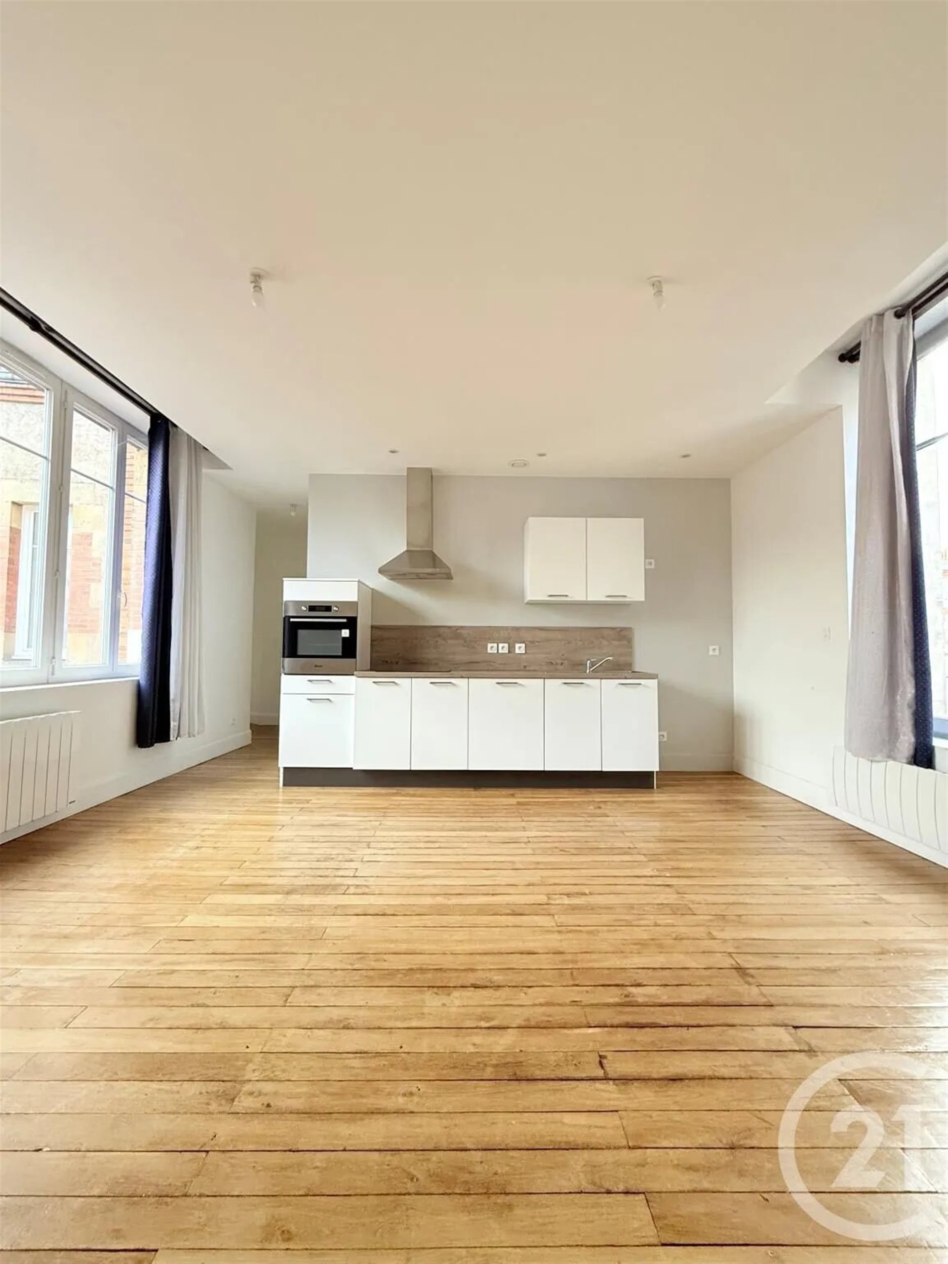 Appartement à louer, 74m², Moulins