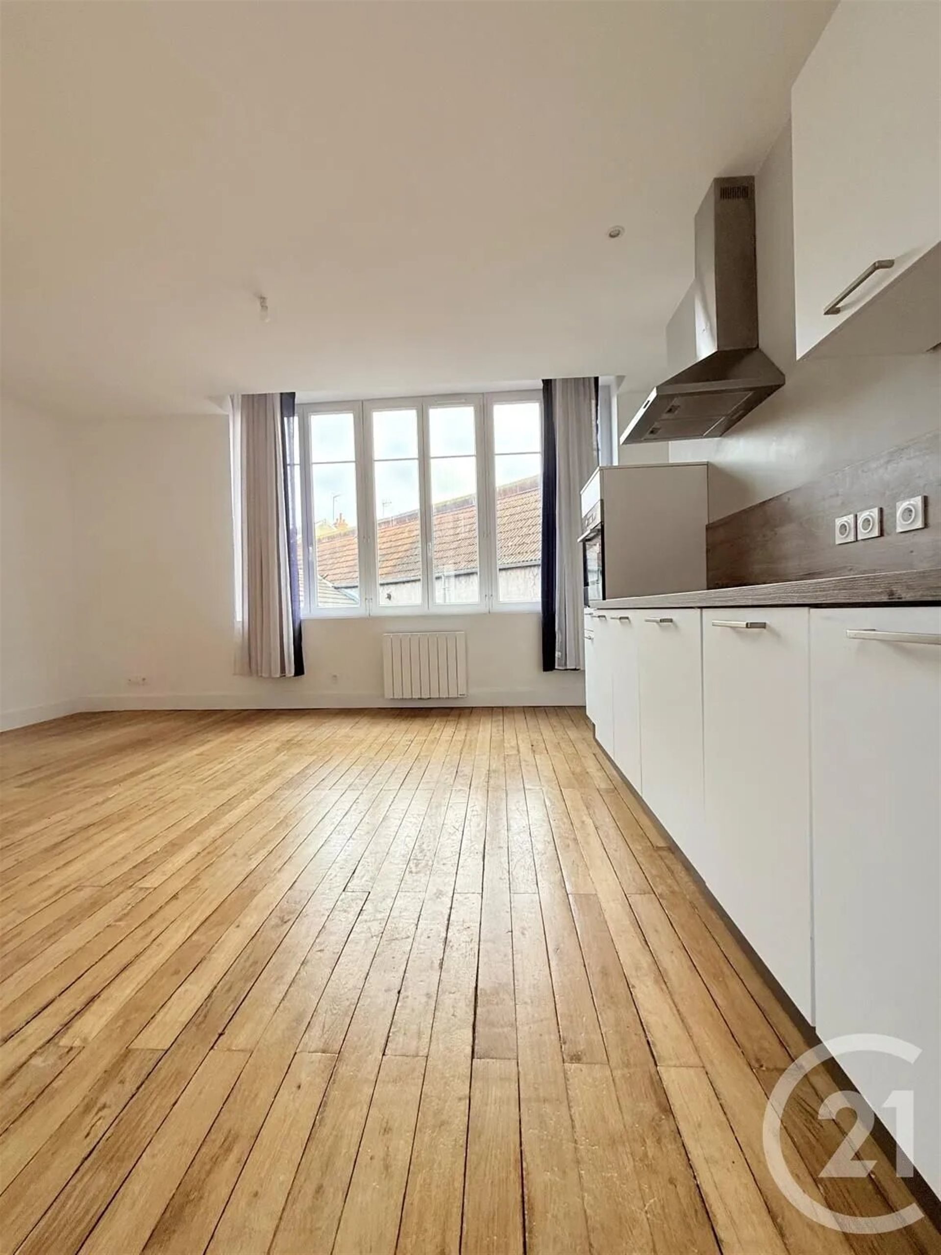 Appartement à louer, 74m², Moulins