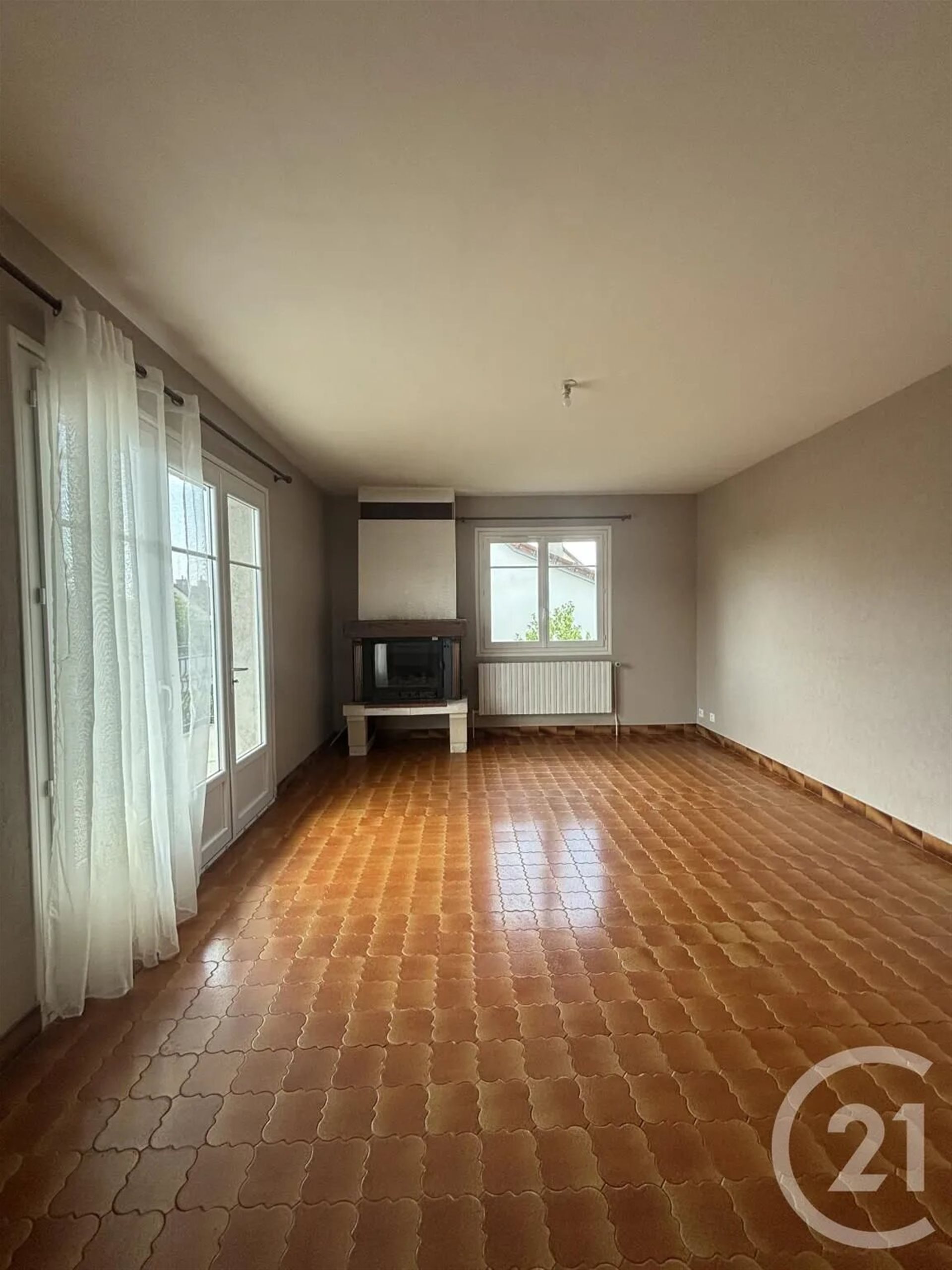 Maison à louer, 80m², Lusigny