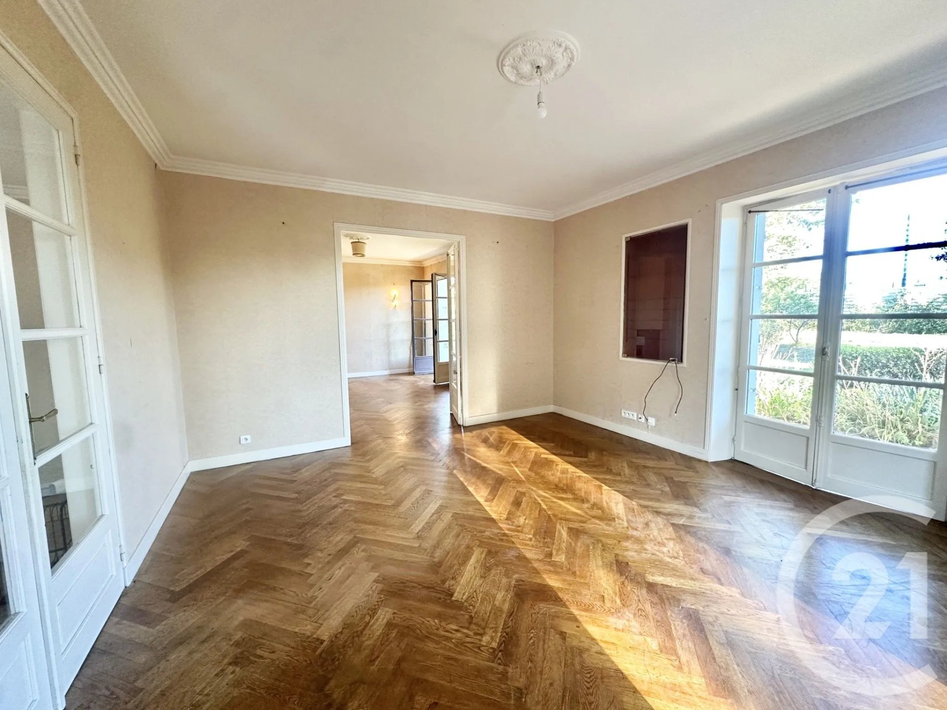 Maison à vendre, 326m², Yzeure