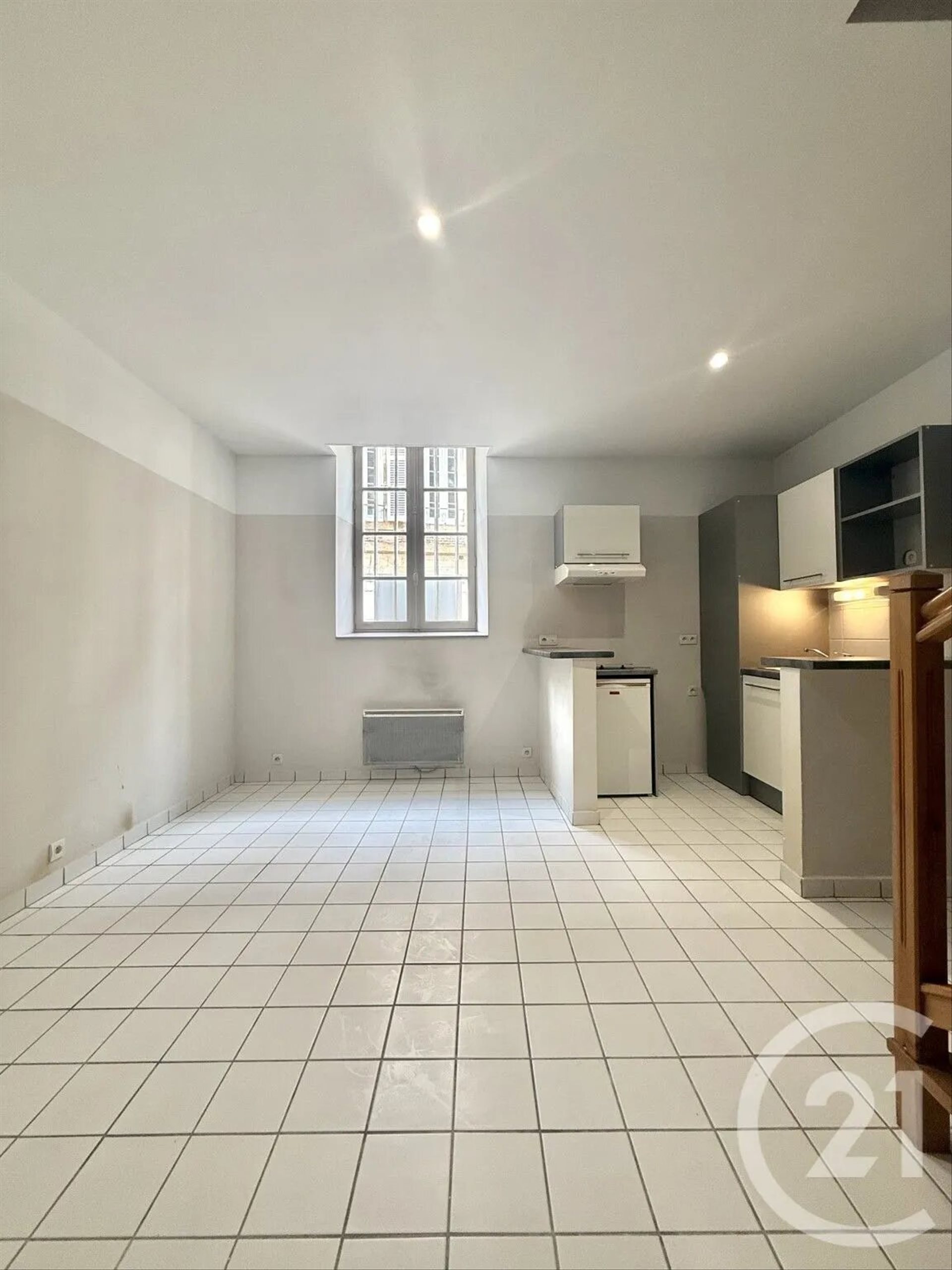 Appartement à louer, 47m², Moulins