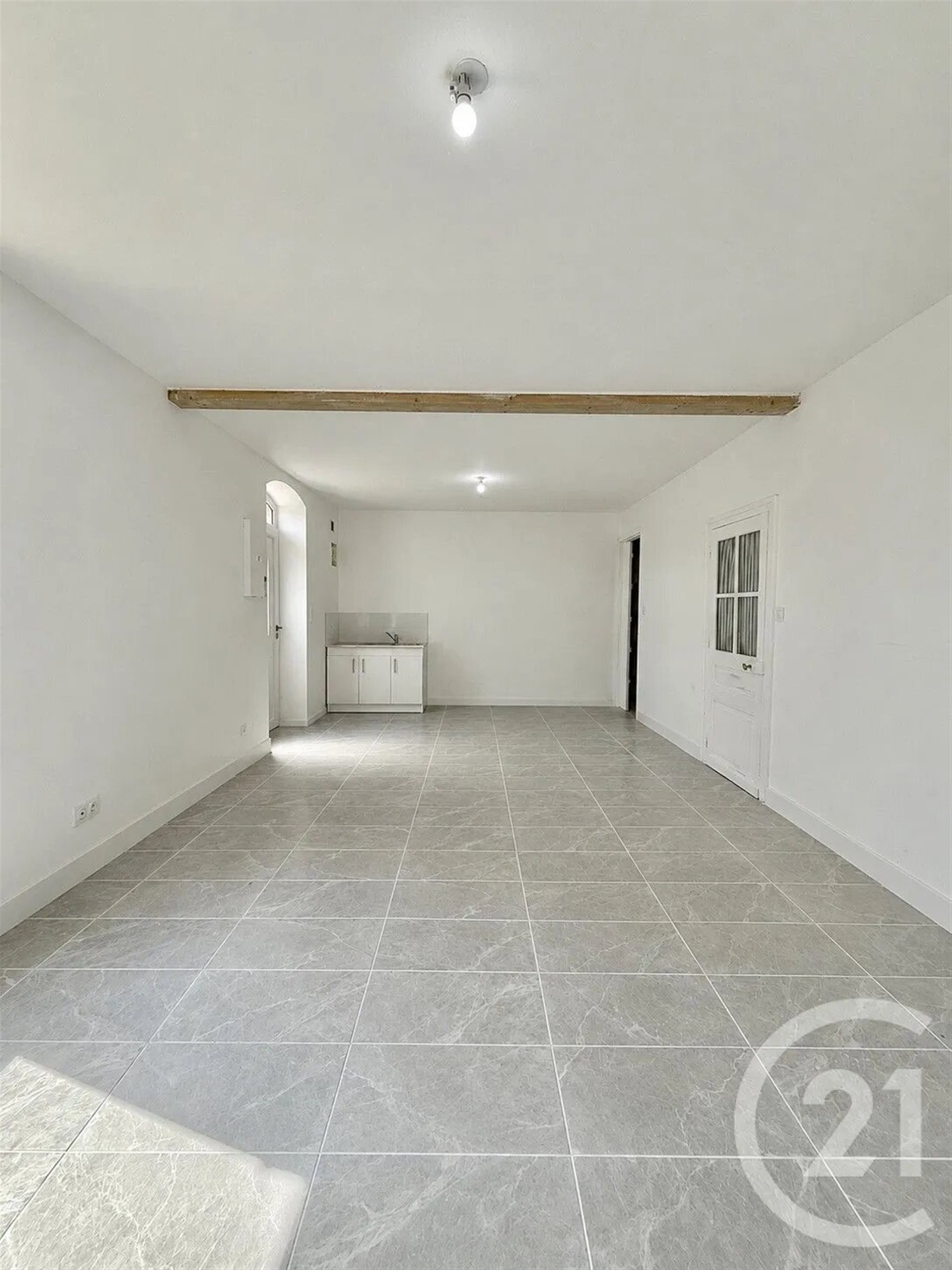 Maison à louer, 57m², Noyant-d'Allier