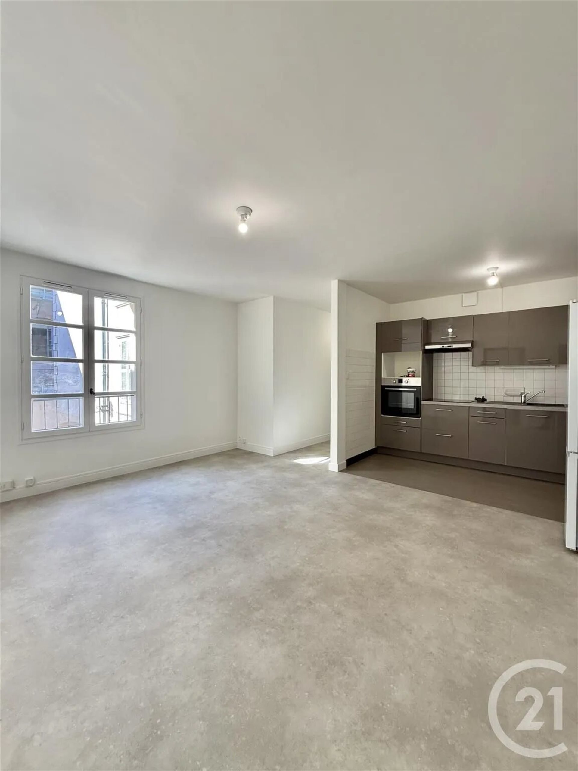 Appartement à louer, 46m², Moulins