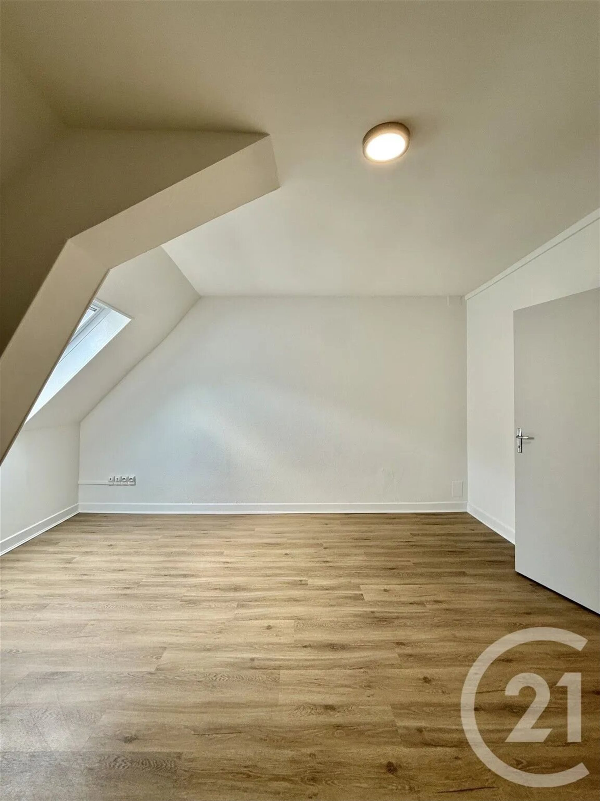Appartement à louer, 25m², Moulins