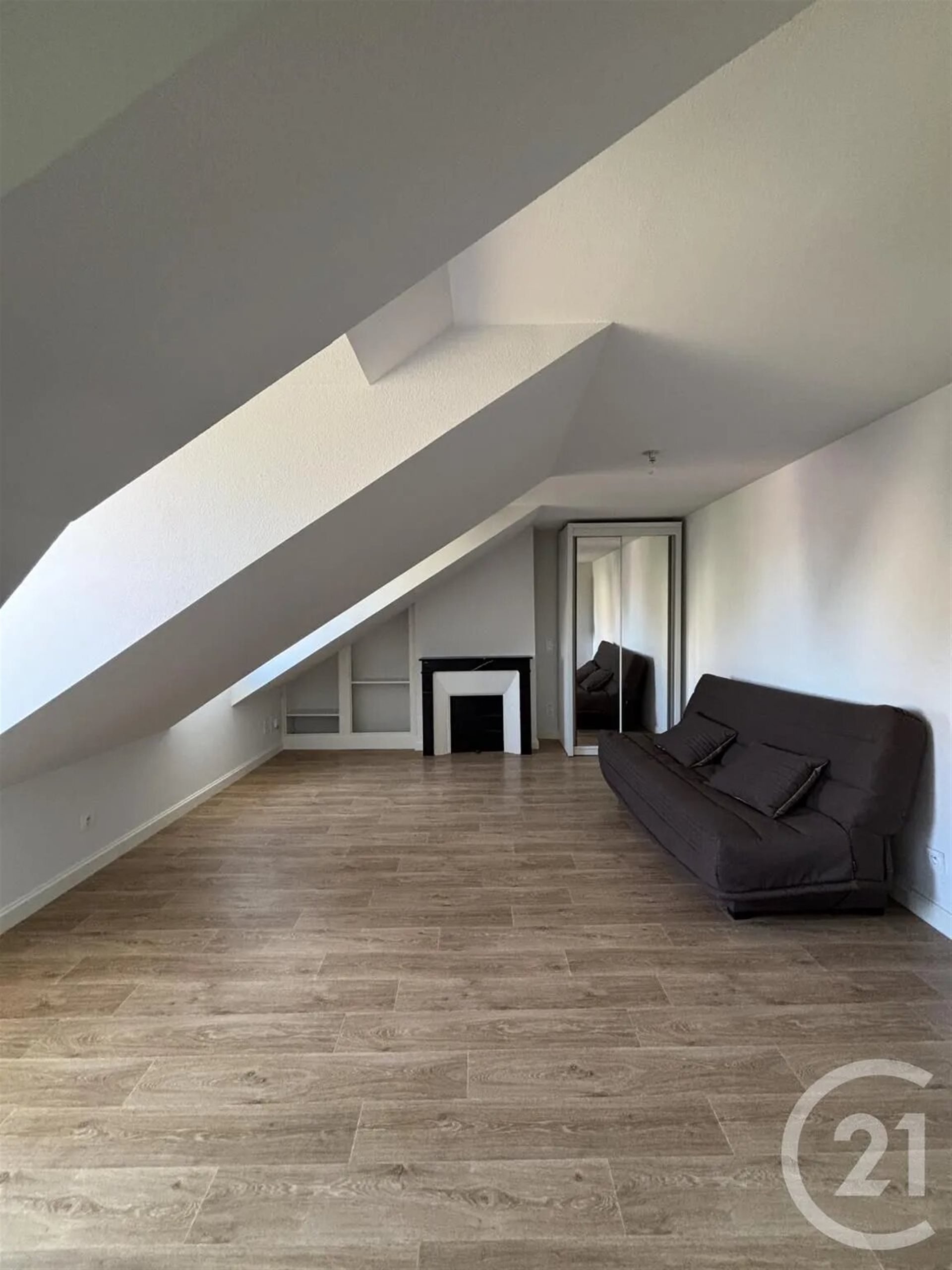 Appartement à louer, 22m², Moulins