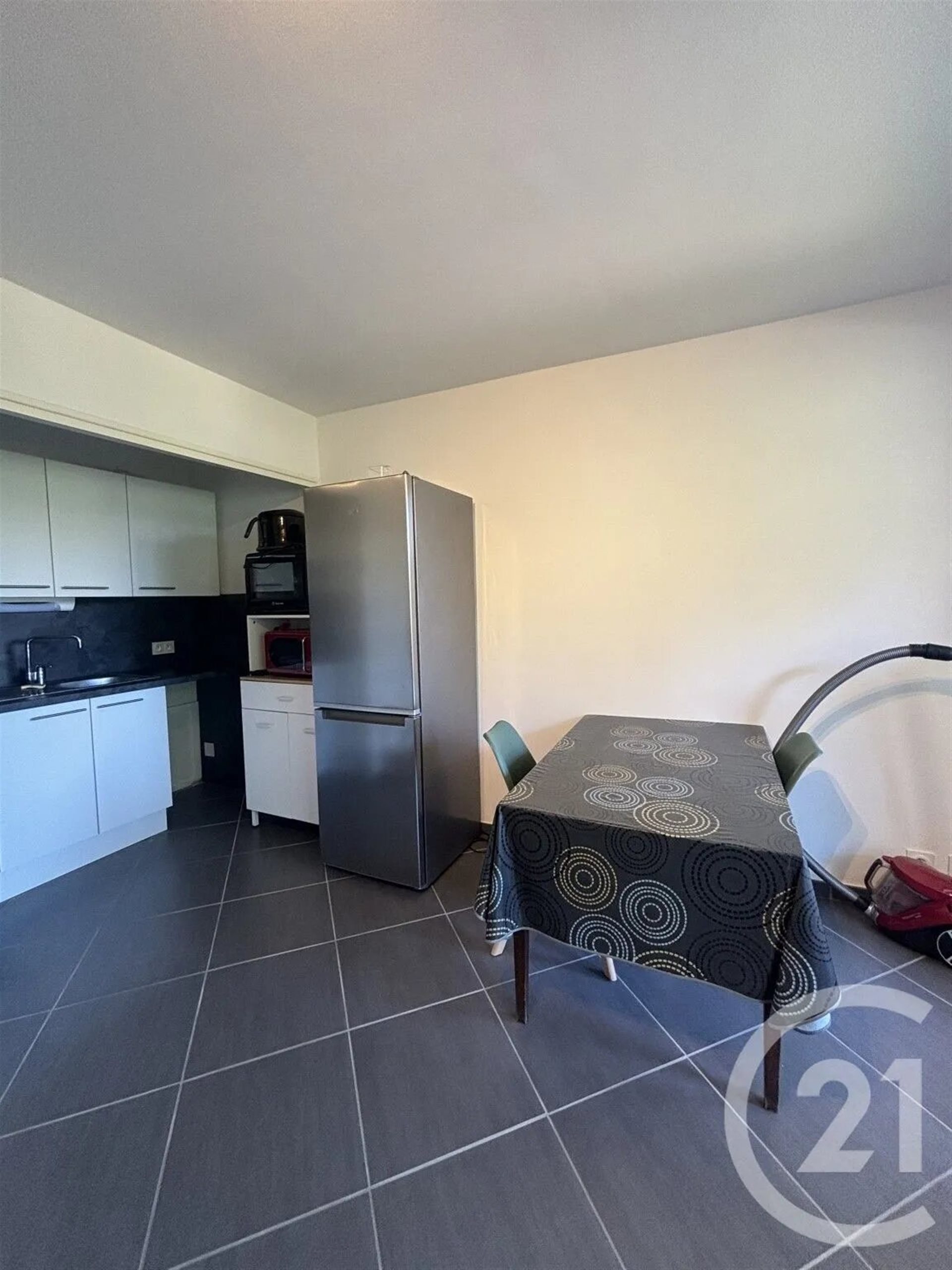 Appartement à louer, 31m², Moulins