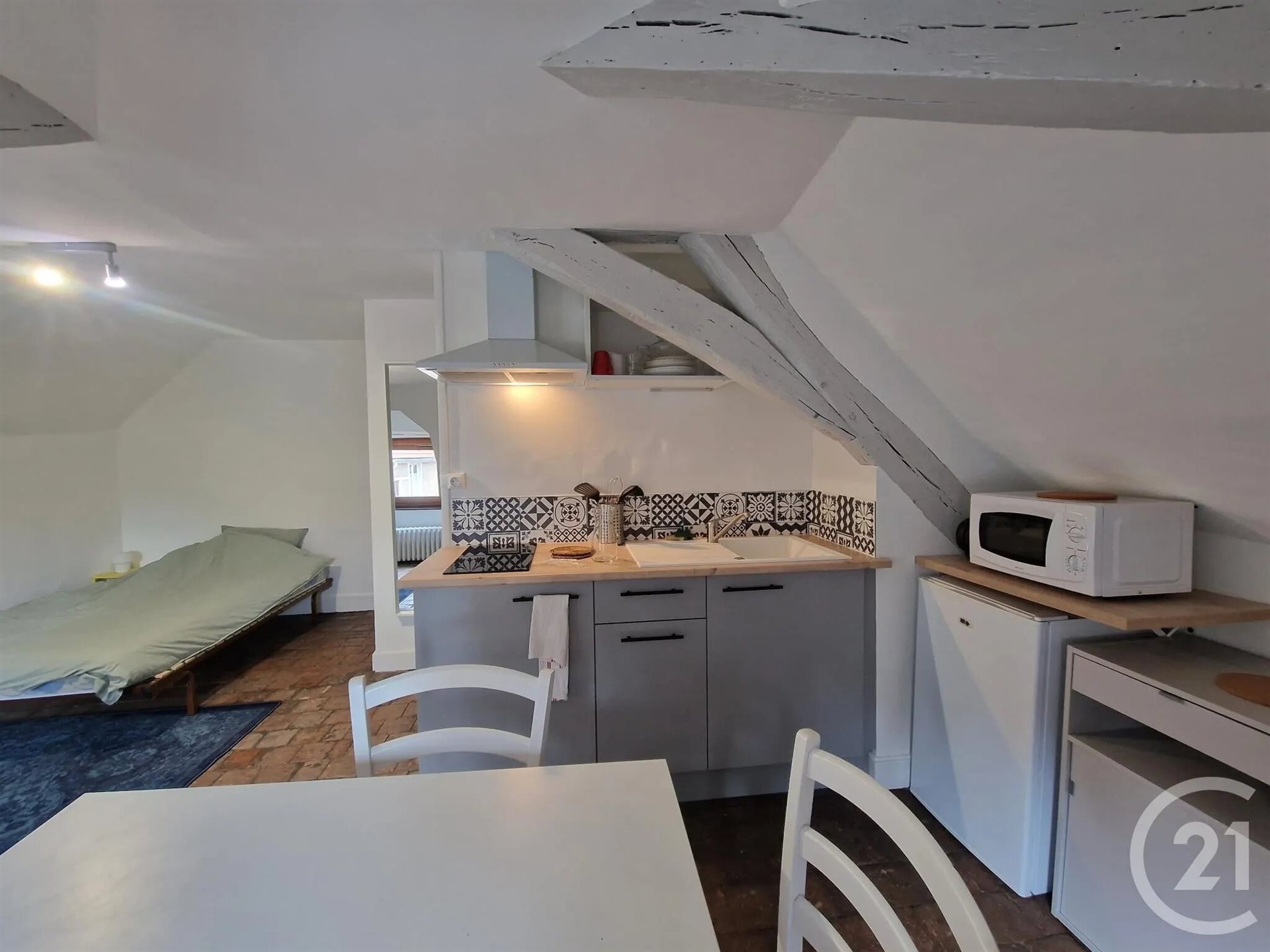Appartement à louer, 17m², Moulins