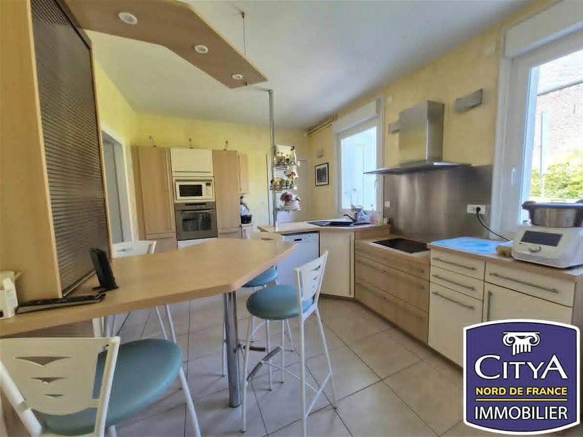Maison à vendre, 293m², Avesnes-les-Aubert