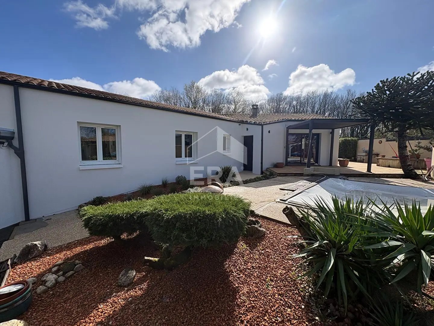 Maison à vendre, 140m², Saint-Georges-des-Coteaux