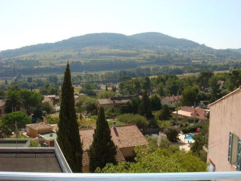 Appartement à louer, 48m², La Cadière-d'Azur