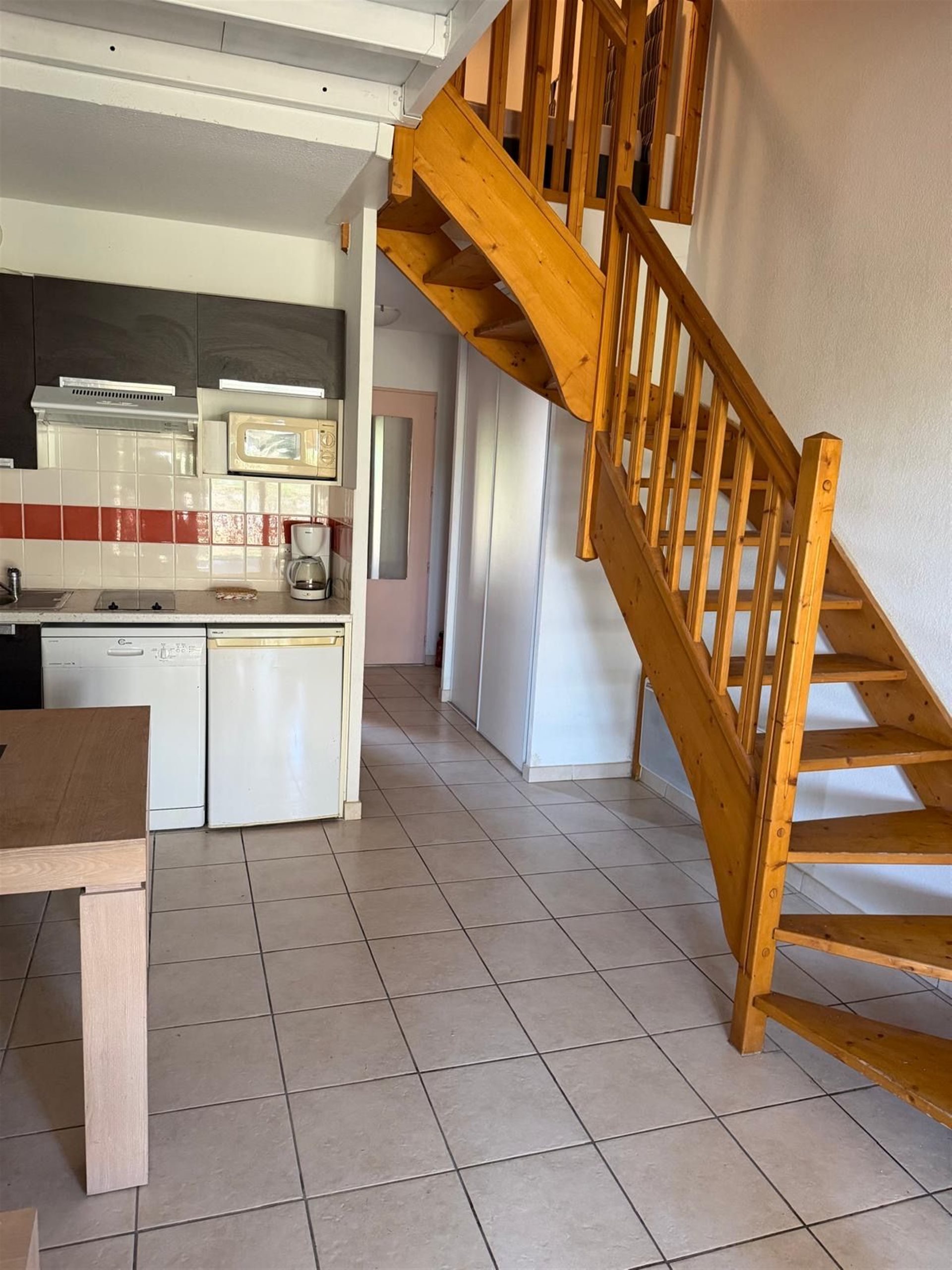 Maison à louer, 32m², Signes