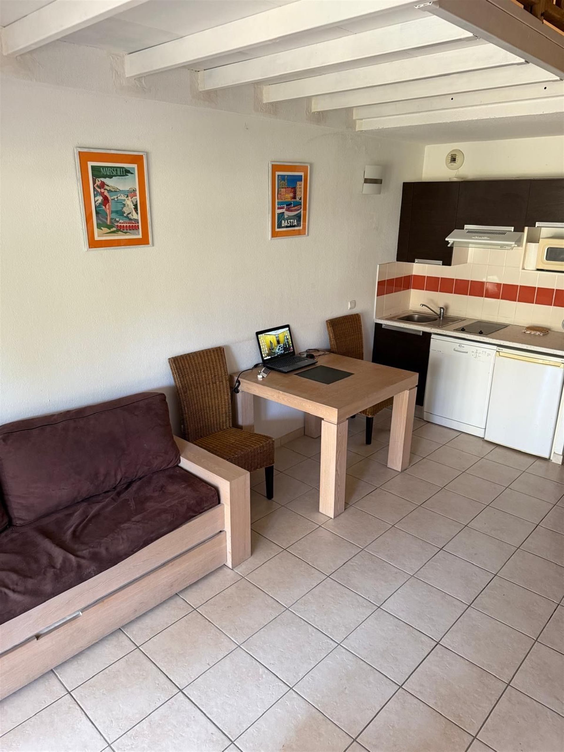 Maison à louer, 32m², Signes