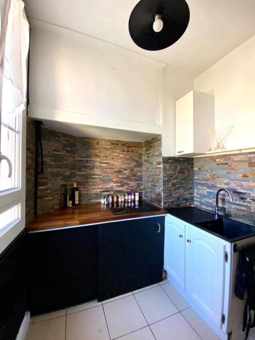 Appartement à louer, 49m², Toulon