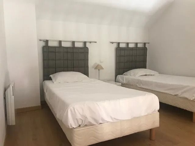 Appartement à louer, 30m², Signes