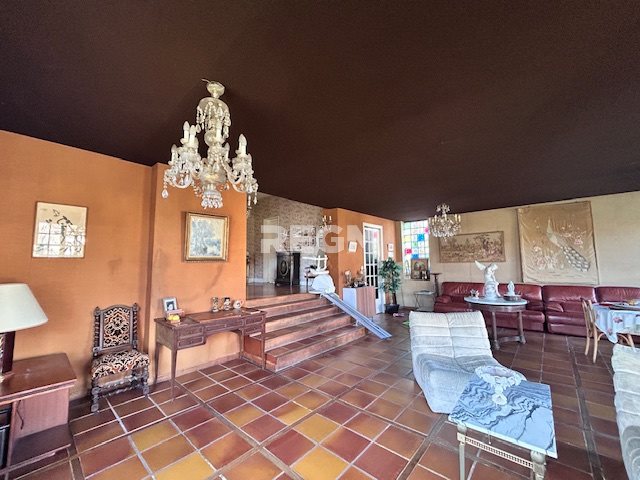 Maison à vendre, 211m², Pau
