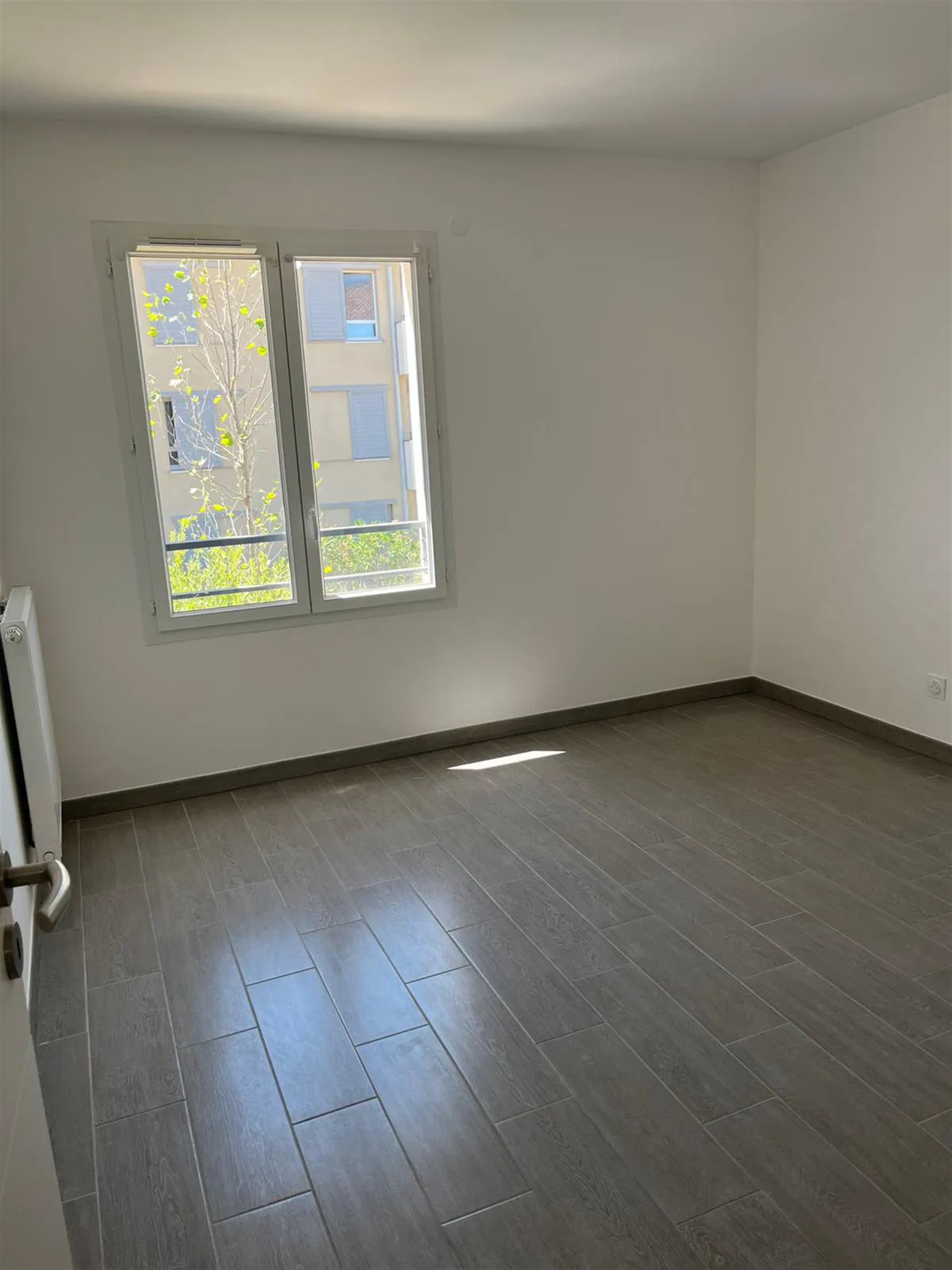 Appartement à louer, 40m², Le Puy-Sainte-Réparade