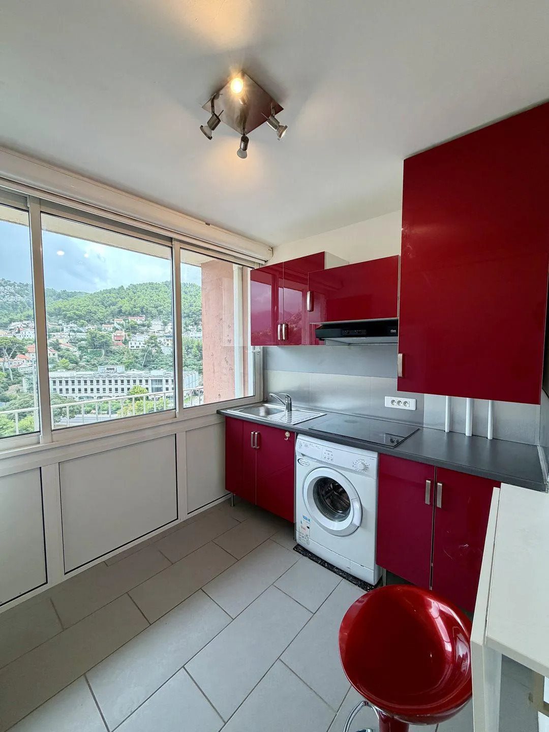 Appartement à louer, 38m², Marseille 9ème
