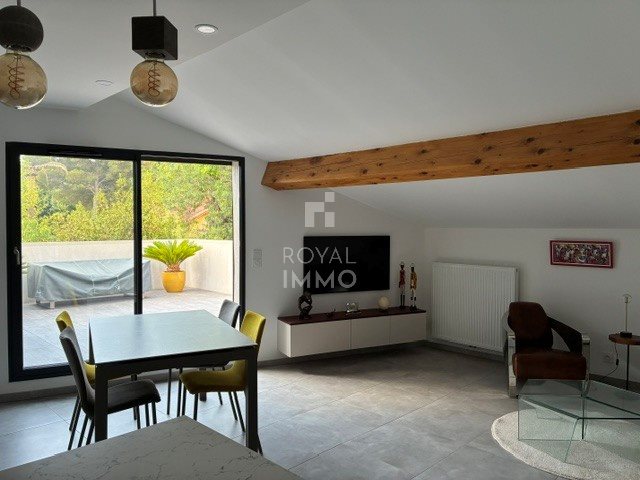 Appartement à louer, 66m², Toulon