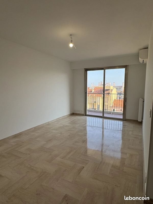 Appartement à louer, 47m², Nice
