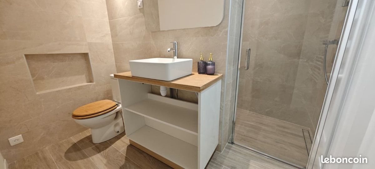 Appartement à vendre, 65m², Fayence