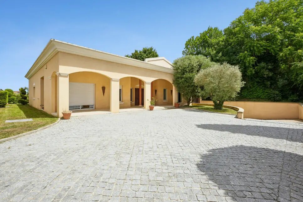 Maison à vendre, 243m², Genas