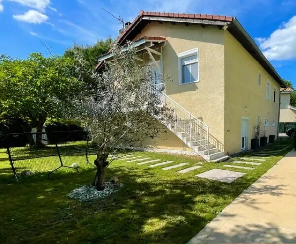 Maison à vendre, 167m², Grézieu-la-Varenne