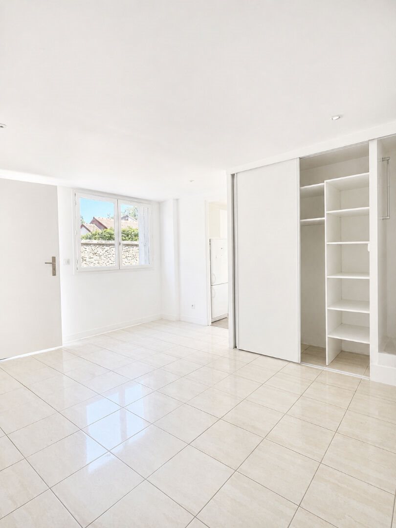 Appartement à louer, 22m², Feucherolles
