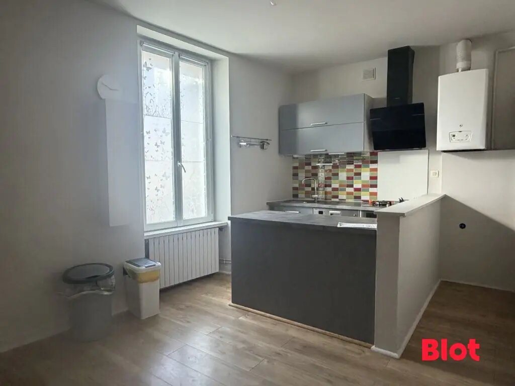 Appartement à louer, 107m², Fougères