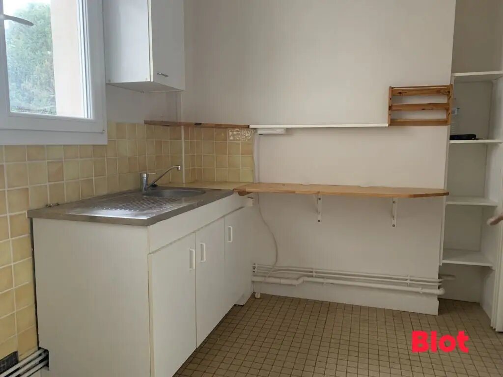 Appartement à louer, 44m², Fougères