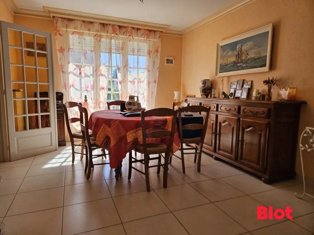 Maison à vendre, 98m², Fougères