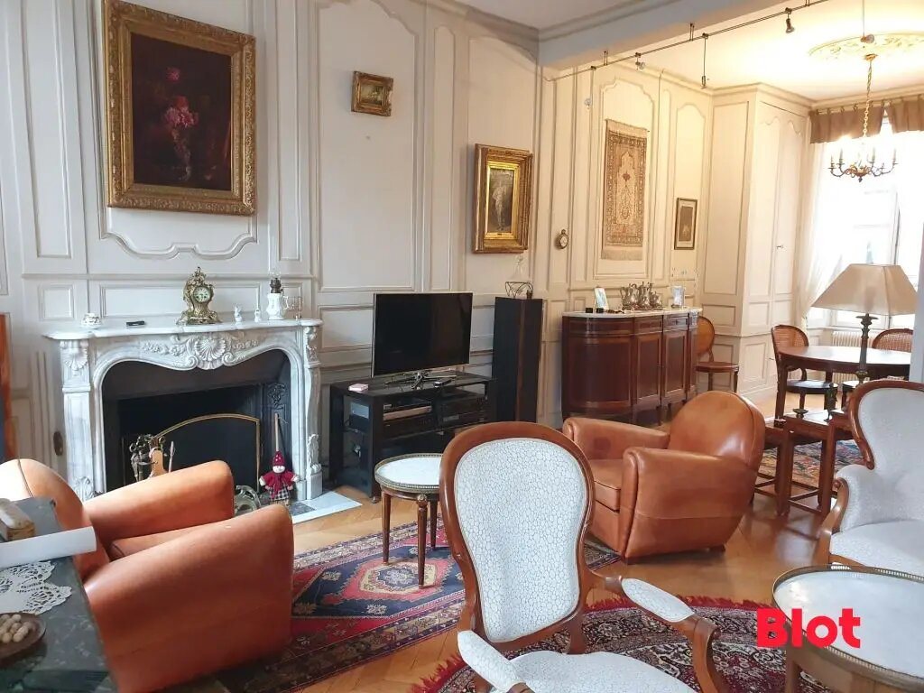 Appartement à vendre, 153m², Fougères