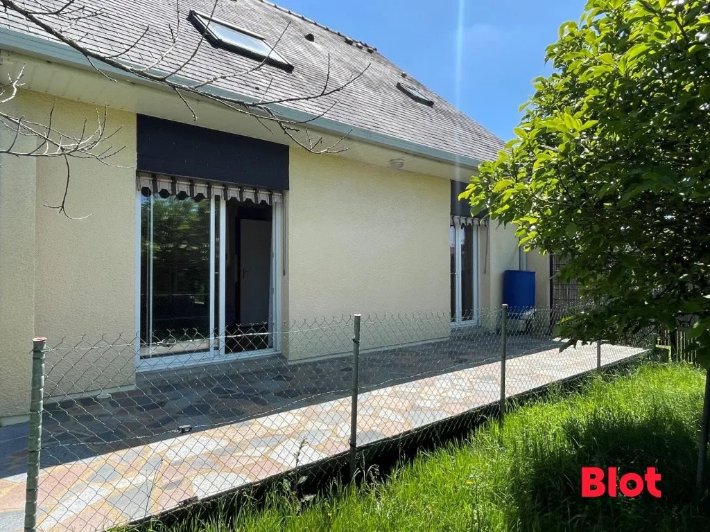 Maison à vendre, 97m², Fougères