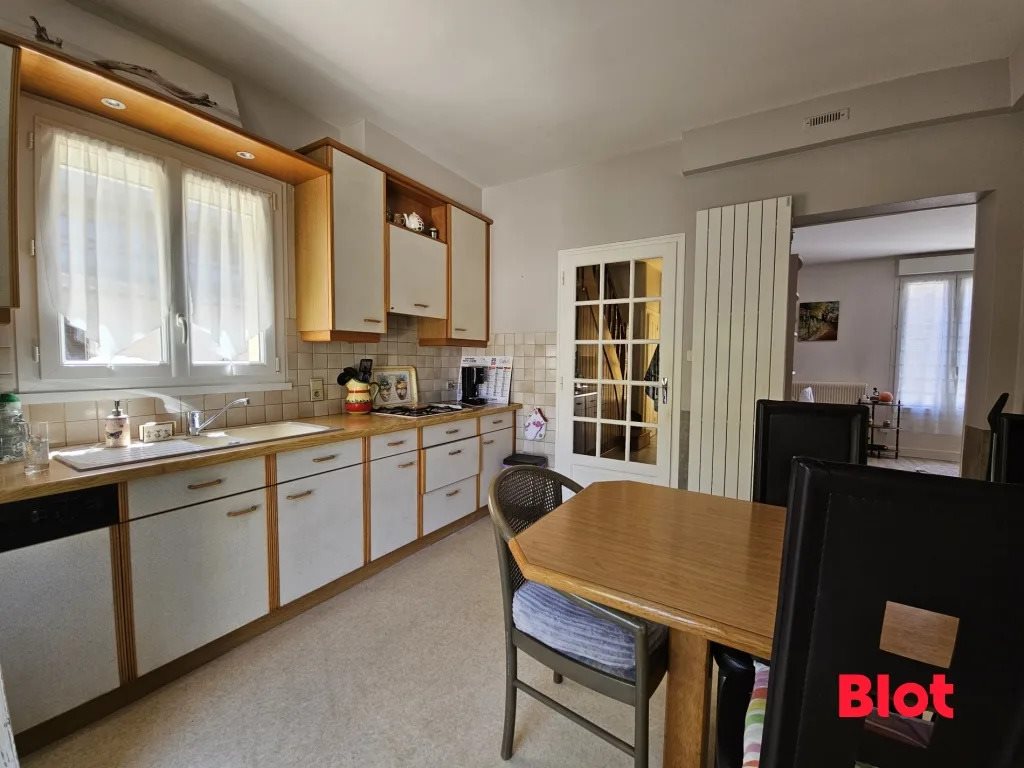 Maison à vendre, 88m², Fougères
