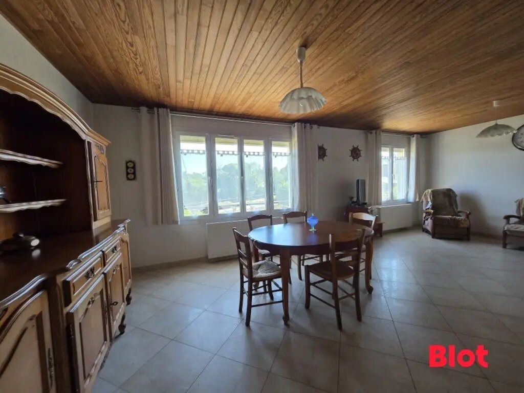Maison à vendre, 95m², Lécousse