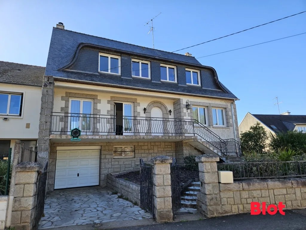 Maison à vendre, 180m², Fougères