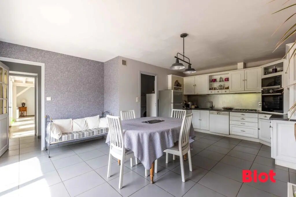 Maison à vendre, 140m², Saint-Germain-en-Coglès