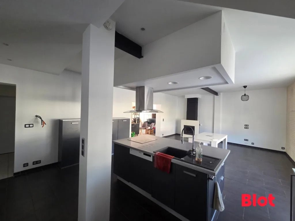 Maison à vendre, 181m², Fougères