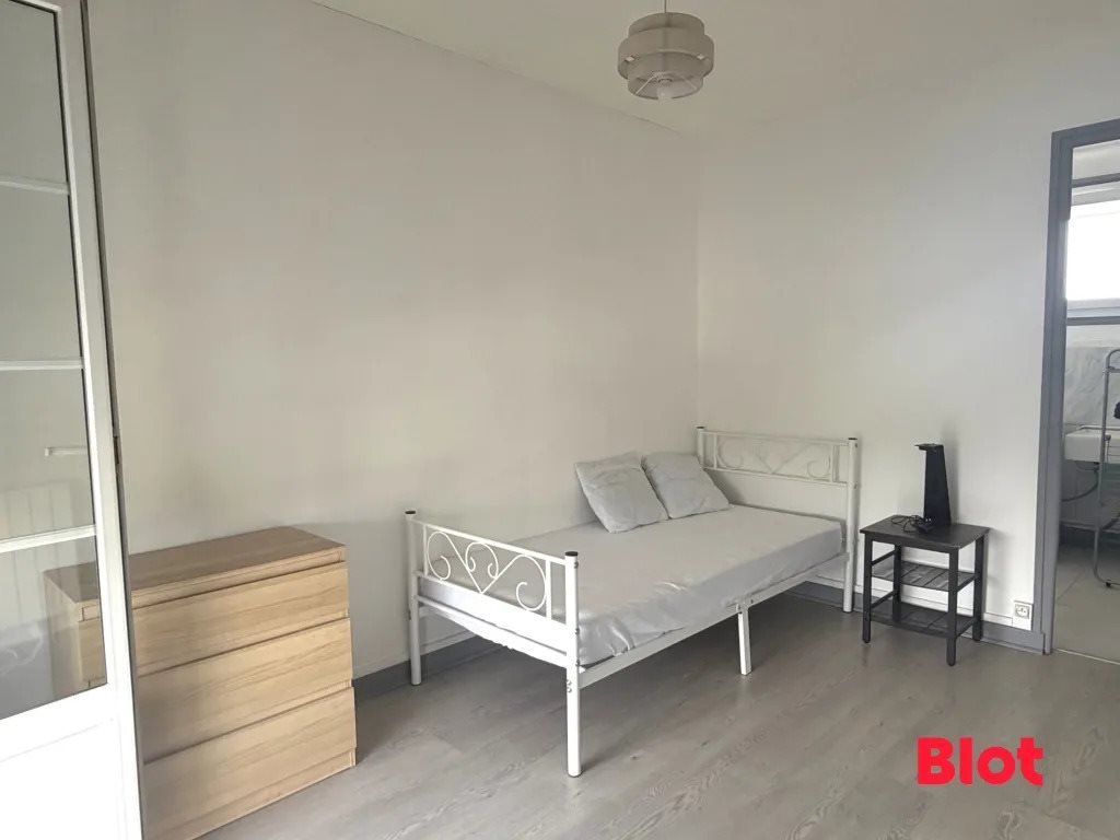 Appartement à louer, 55m², Fougères