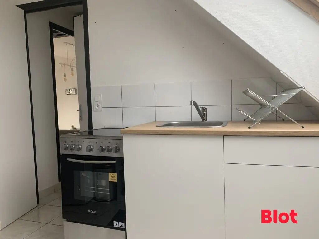 Appartement à louer, 24m², Fougères