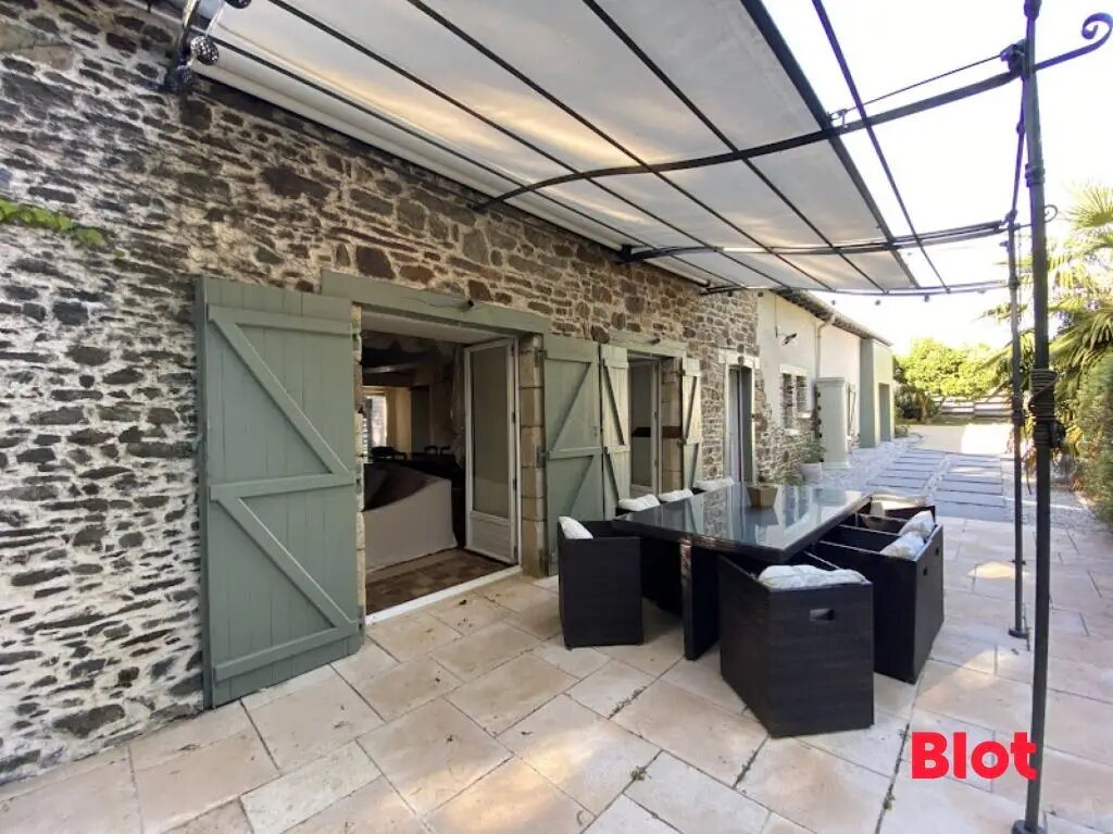 Maison à vendre, 198m², Vern-sur-Seiche