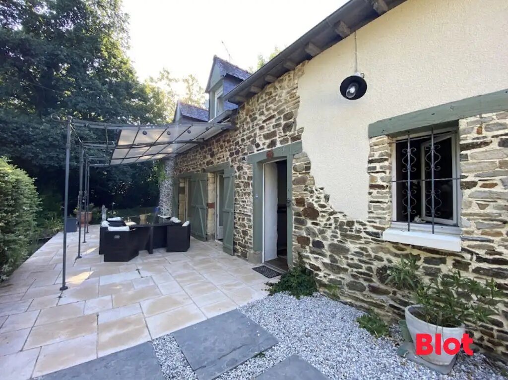 Maison à vendre, 198m², Vern-sur-Seiche