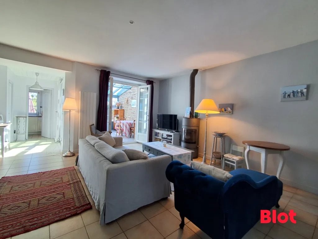 Maison à vendre, 71m², La Ville-ès-Nonais