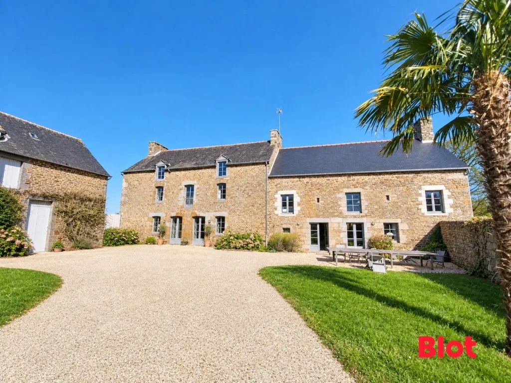 Maison à vendre, 289m², Pleudihen-sur-Rance