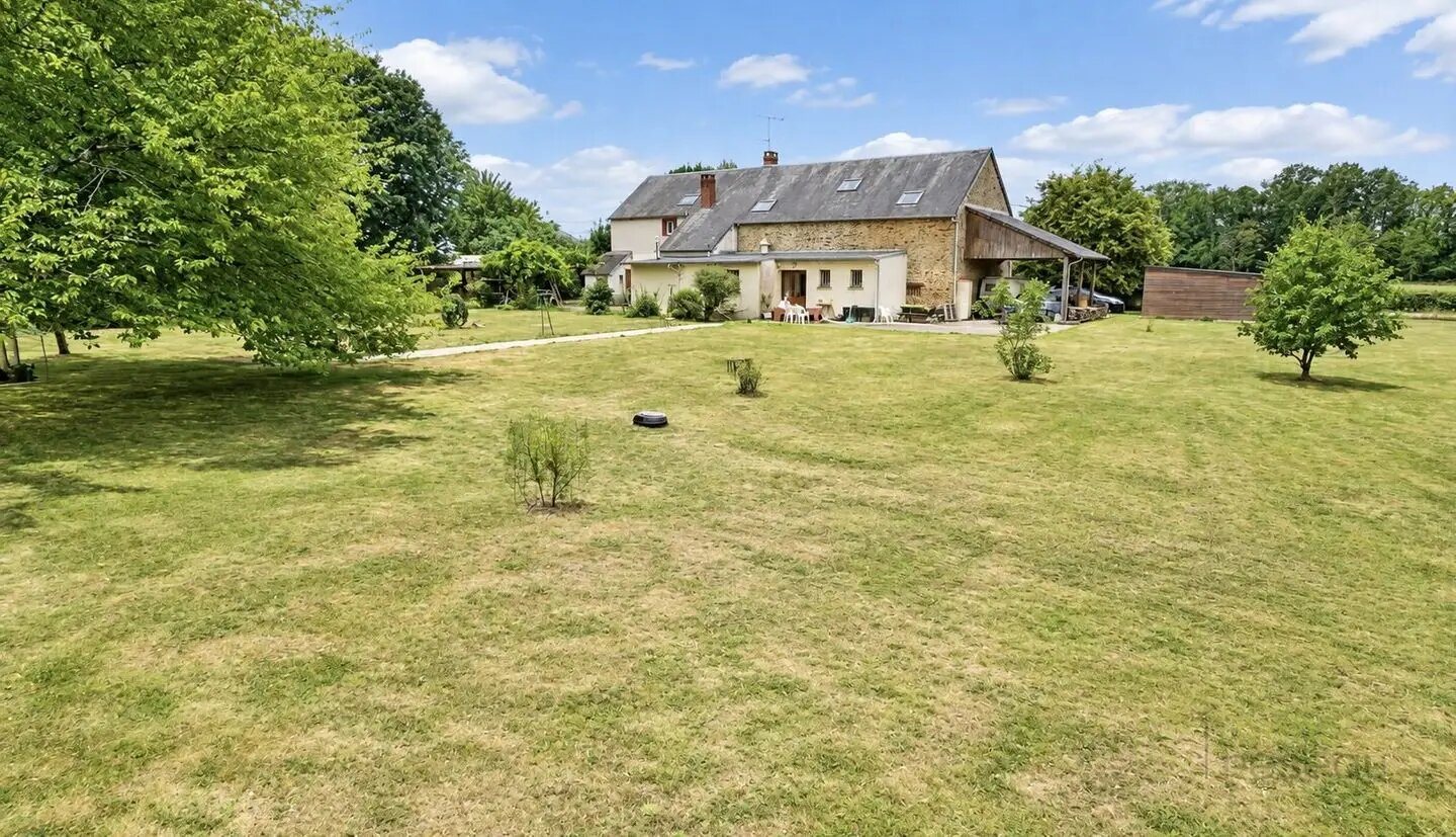 Maison à vendre, 355m², Saint-Sébastien