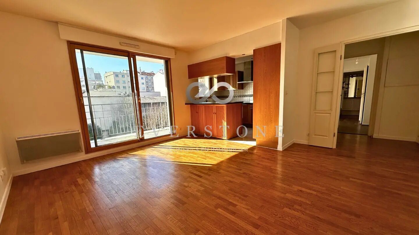 Appartement à louer, 61m², Courbevoie